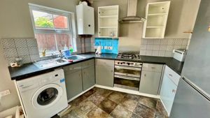 Photo 8- click for photo gallery